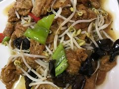 -天天向上素食餐厅(五台山店)