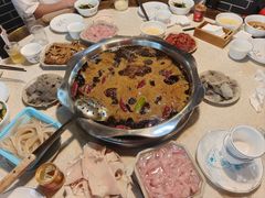 红锅-九尺赵老四鲜鹅肠火锅