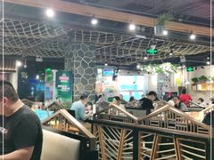 大堂-汉金城海鲜烤肉自助百汇(威海威高广场店)