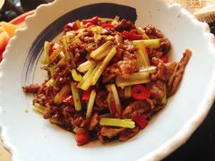 小炒黄牛肉-湖锦酒楼·32年地道湖北菜(光谷店)