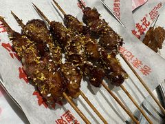 桂花蜜烤排骨-老表记广西宵夜螺蛳鸭脚煲(西大店)