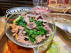 -洱火云南酸菜牛肉火锅(石景山当代商城店)