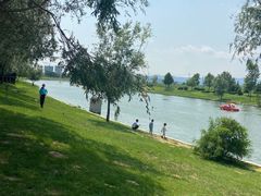 -羊亭河湿地公园