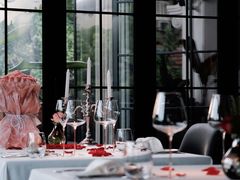 -弦月窗LUNETTE BY AMANDA(复兴路店)