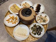 -一坐一忘云南菜(嘉里中心店)