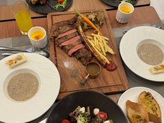 -东方豪景花园酒店·怡景旋转餐厅