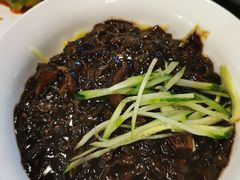 炸酱面-桃园中华料理炸酱面(燕儿岛路店)