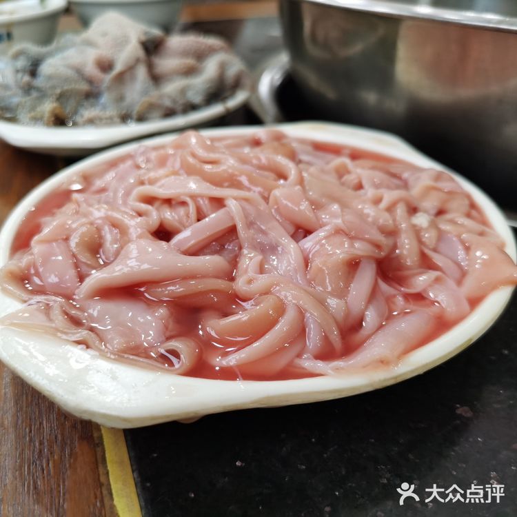 储奇门丨竟然有鳝鱼火锅，长见识了