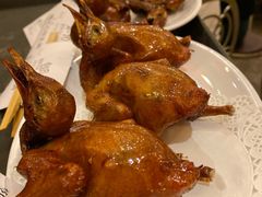 招牌烤乳鸽-石岐佬中山菜馆(张溪店)