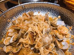 花甲爱上脆脆虾-吃饭皇帝大(合生汇店)