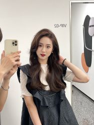 -AYO SALON