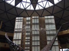 -上海滴水湖皇冠假日酒店