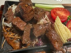 铁锄牛肉-穹六人间 people 6(岳阳路店)