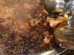 -肖肖酸萝卜鱼火锅(总店)