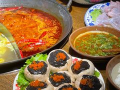墨鱼口蘑虾滑-萍姐火锅·公路夜市(打浦桥日月光店)