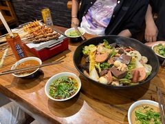 -万记麻辣烫国展总店