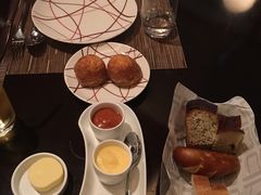 -db Bistro & Oyster Bar by Daniel Boulud(滨海湾金沙店)