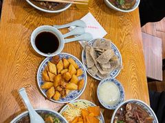 -门框胡同百年卤煮(新街口店)