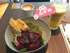 煎牛肉坚果米饭能量碗-Wagas沃歌斯(大学路店)