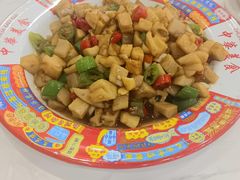 -江城燕子大排档(江汉路步行街店)