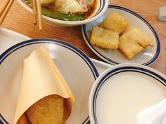 -正南齐北·老街糯米团(洪崖洞店)