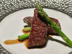 -雲上錢屋·地标景观(上海中心店)