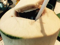 泰国天然椰青-润园四季椰子鸡火锅(海上世界店)
