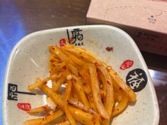 -富正毅三下锅·湘西韵味(天门山索道店)