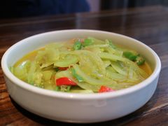 青番茄炒出缸肉-鱼食饭稻·苏浙土菜17年老馆子(平江路店)