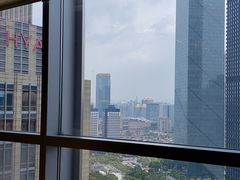 -广州富力君悦大酒店空中花园