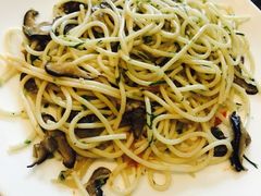 -HIGH FIVE哈福手工汉堡(桂林路店)