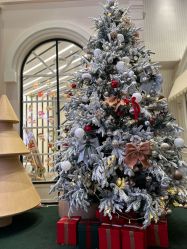 -奈尔宝·儿童乐园·亲子餐厅(华采天地店)