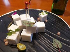 -鸿星花园酒家(银亿家园店)