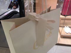 -文艺复兴百货(米兰大教堂广场店)