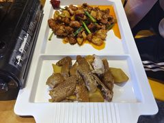 -隔壁老王·家常云南菜(花巷店)