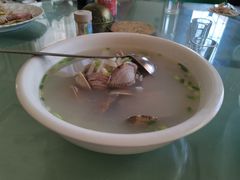 -三姐妹·海鲜大排档
