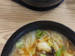 -金麦王牛肉面·过桥米线(通天街店)
