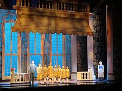 -交通银行前滩31演艺中心