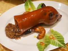 原只乳猪焗饭（半只）-8餐厅(新葡京酒店)