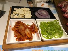 -千纸鹤嫩汁烤肉(学府店)