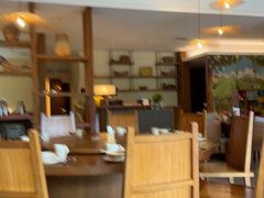 -芳草地度假酒店·野炉中餐厅