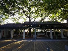 -喜洲吧·江畔老船厂·庭院餐厅(喜临院店)