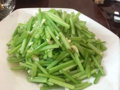 -峡谷农家乐饭店