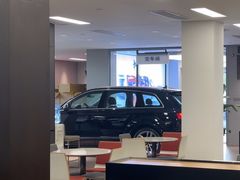 -上海永达奥诚奥迪4S店(申江路店)