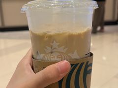 -星巴克臻选(北京银泰店)