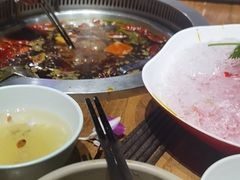 -城墙拐拐火锅(三峡广场黑金冠店)