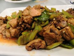 爆炒土鸡块-金海湾海鲜排档(朱家尖店)