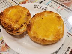 鲜牛油炼奶猪仔包-旺记冰室(九龙中心大厦店)