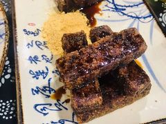 红糖糍粑-黄桷树曹家私房菜(江与城店)