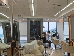 -V+SALON造型